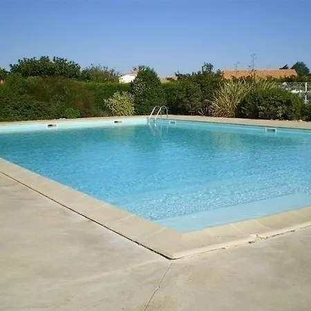 Casa de Férias House Charmante Maisonnette Dans Avec Piscine *